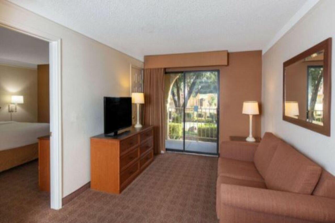 La Quinta By Wyndham Las Vegas Airport N Conv. المظهر الخارجي الصورة